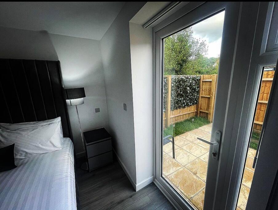 The Elegant Abode Apartment 2023 New-Build Oxford Exterior photo